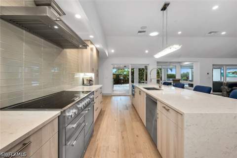 5215 Seashell Ave, Naples FL - photo 13 of 50
