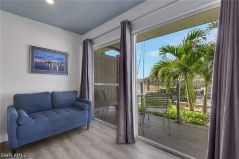 900 Broad Ave S 139, Naples FL - photo 11 of 32