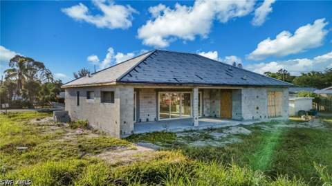 27549 Oregon St, Bonita Springs FL - photo 7 of 9