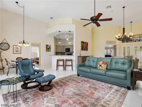 6832 Compton Ln S, Naples FL - photo 8 of 31