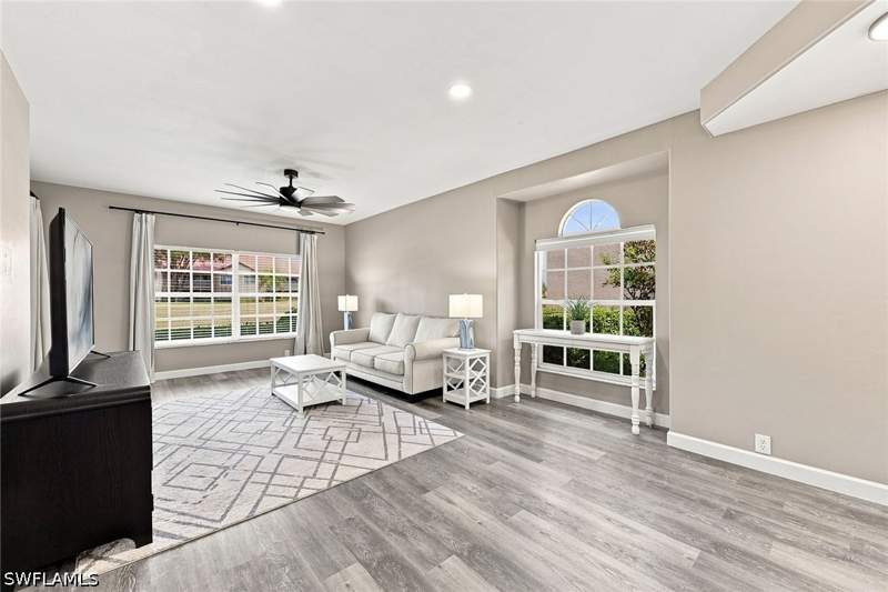 3 bedroom Condominium at 28080 Cavendish Ct 2006, Wedgewood Sherburne, Bonita Springs — photo 3