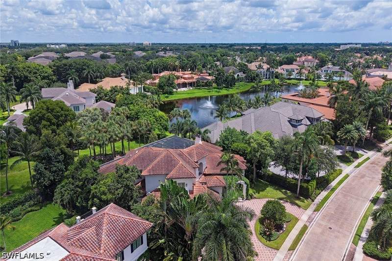 4 bedroom SingleFamilyResidence at 7326 Tilden Ln, Bay Colony Shores, Naples — photo 2