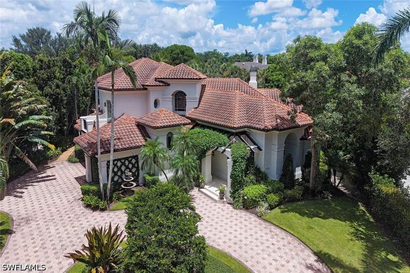 4 bedroom SingleFamilyResidence at 7326 Tilden Ln, Bay Colony Shores, Naples — photo 4
