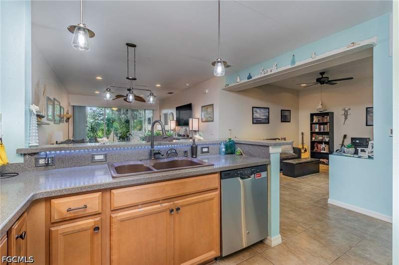 2 bedroom Condominium at 15060 Sandpiper Preserve Blvd 102, Abaco, Fort Myers — photo 3