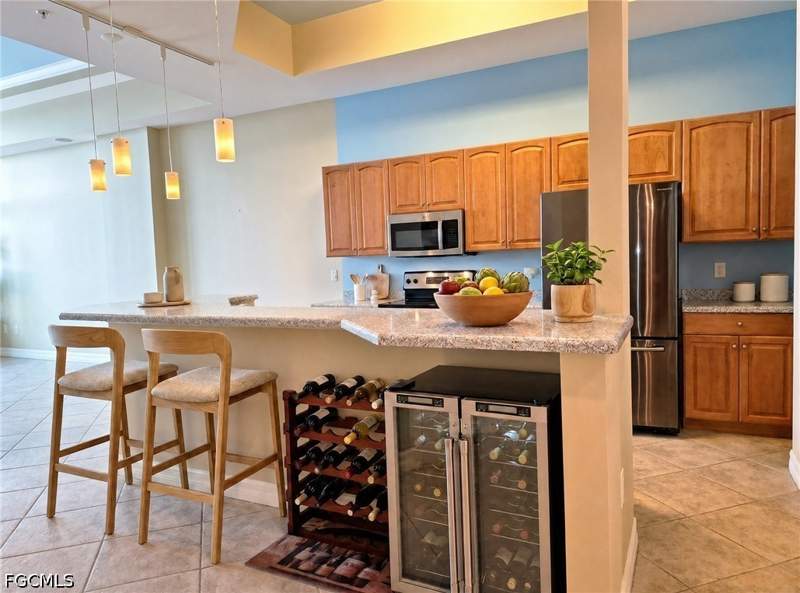 3 bedroom Condominium at 2797 First St 2002, Beau Rivage, Fort Myers — photo 3