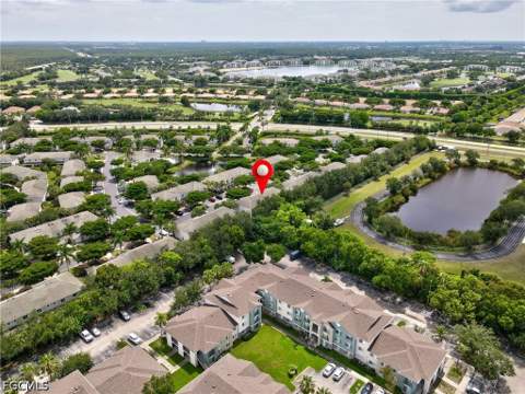 8073 Pacific Beach Dr, Fort Myers FL - photo 8 of 38