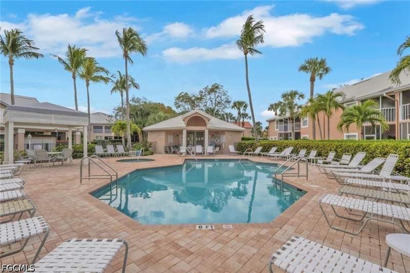 2 bedroom Condominium at 3941 Leeward Passage Ct 205, Bermuda Isles, Bonita Springs — photo 4