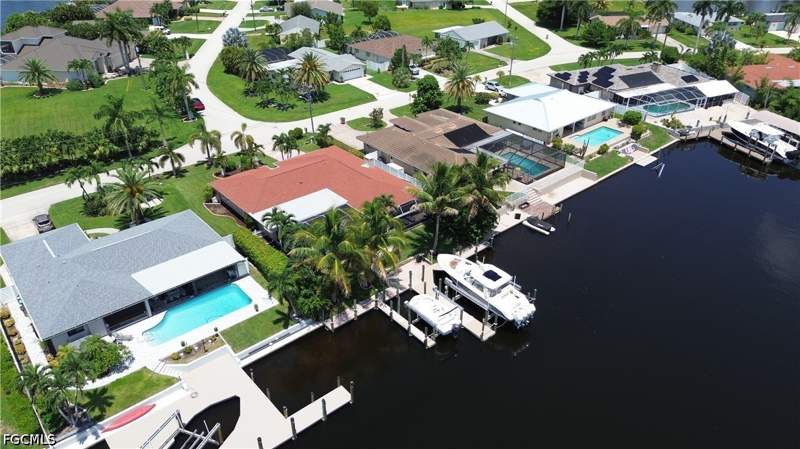 4 bedroom SingleFamilyResidence at 1826 SE 45th St, Cape Coral, Cape Coral — photo 5