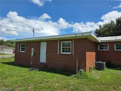 615 New Market Rd W, Immokalee FL - photo 11 of 24