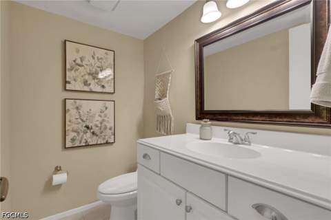4751 Harbortown Ln, Fort Myers FL - photo 17 of 50