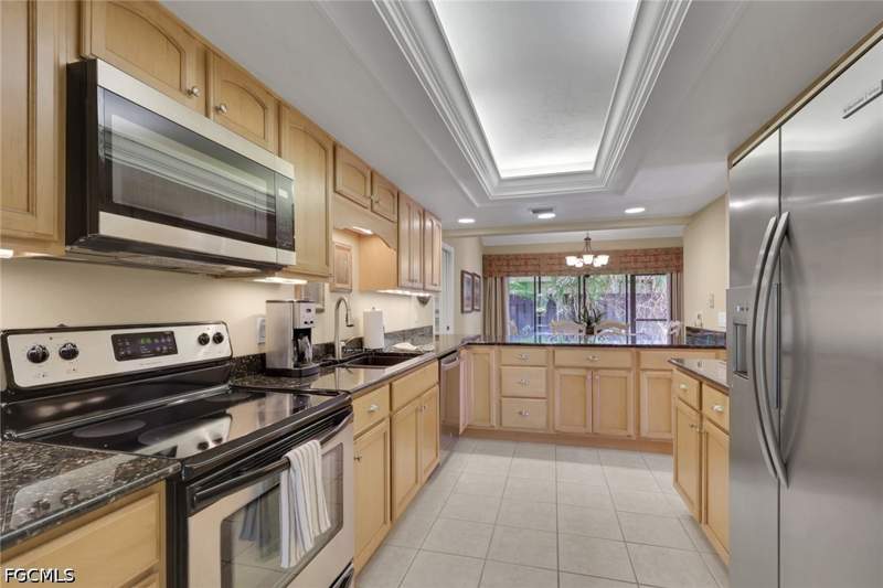 2 bedroom Detached at 4751 Harbortown Ln, Harbortown, Fort Myers — photo 4