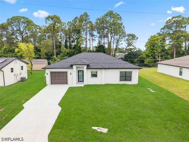 3 bedroom SingleFamilyResidence at 2811 1st St Sw, Lehigh Acres, Lehigh Acres — photo 2