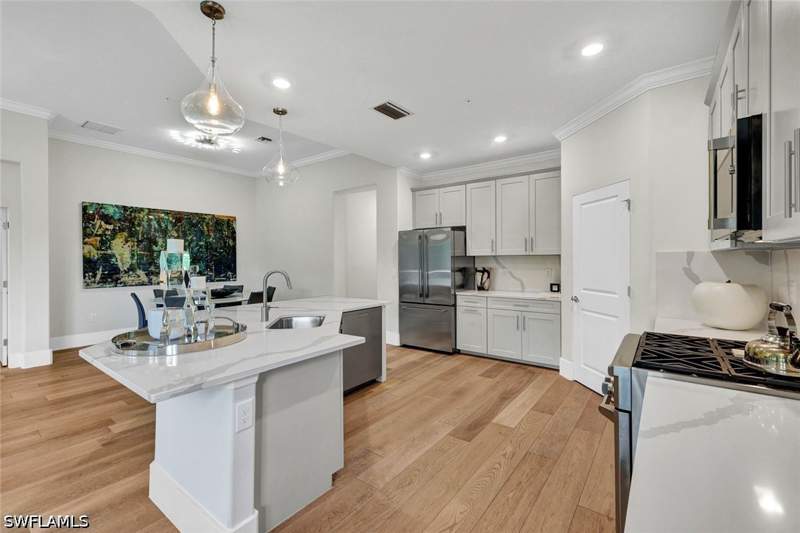3 bedroom Condominium at 16356 Viansa Way 201, Viansa, Naples — photo 5