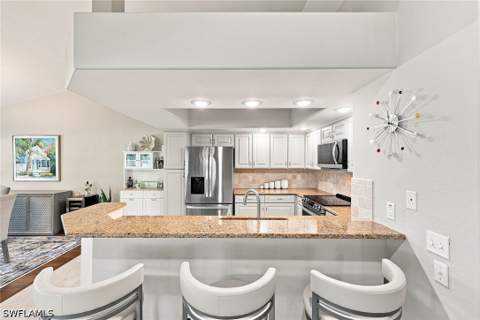 28032 Cavendish Ct 5503, Bonita Springs FL - photo 10 of 40