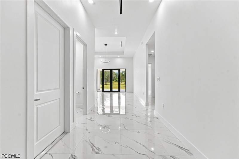 4 bedroom SingleFamilyResidence at 745 N Estribo St, Montura Ranch Estates, Clewiston — photo 5