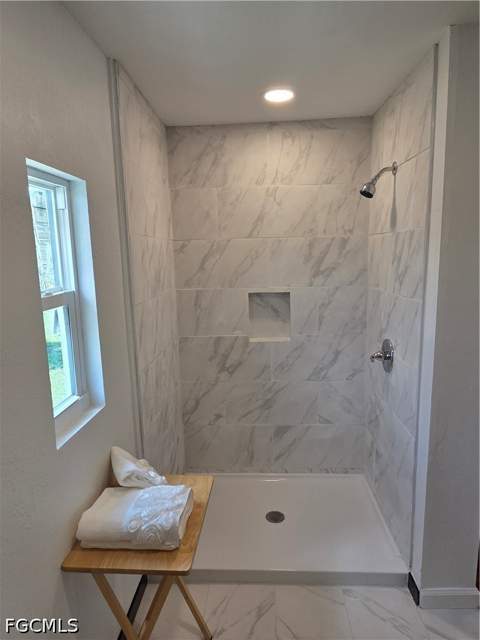 556 Freedom St, North Fort Myers FL - photo 24 of 42