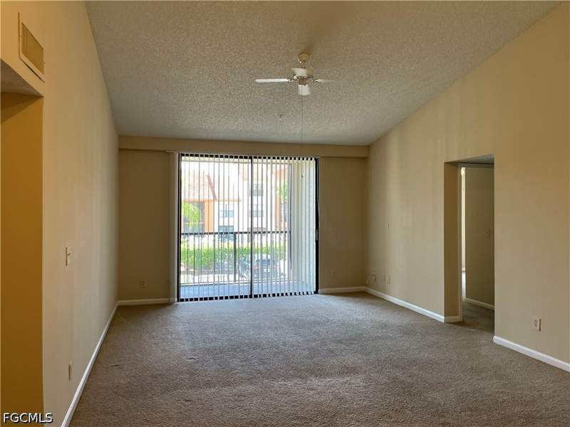 3 bedroom Condominium at 13621 Eagle Ridge Dr 1527, Musa At Daniels, Fort Myers — photo 4