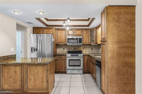 2205 Lotus Rd, Fort Myers FL - photo 9 of 33