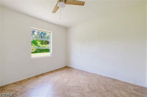 4616 Eugene St, Fort Myers FL - photo 14 of 19
