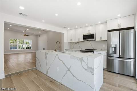 8336 Lagoon Rd, Fort Myers Beach FL - photo 12 of 50