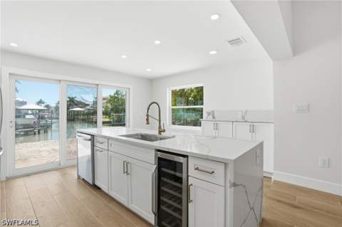 8336 Lagoon Rd, Fort Myers Beach FL - photo 13 of 50
