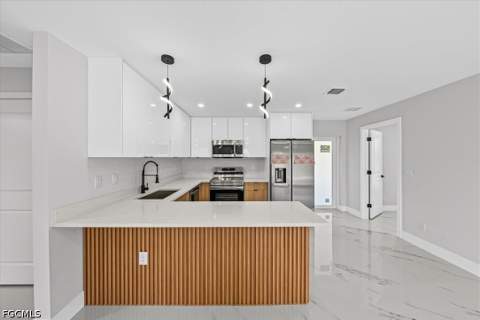 724 Anaconda Ave S, Lehigh Acres FL - photo 7 of 27