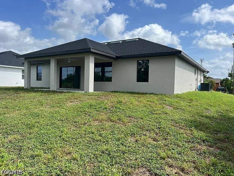 3 bedroom SingleFamilyResidence at 2904 24th St W, Lehigh Acres, Lehigh Acres — photo 3