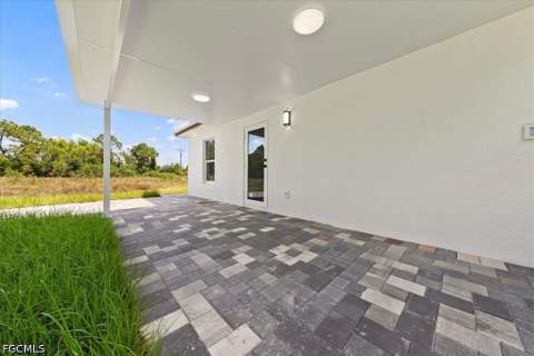 944 Candlelight Dr, Lehigh Acres FL - photo 18 of 23