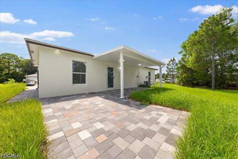 944 Candlelight Dr, Lehigh Acres FL - photo 20 of 23
