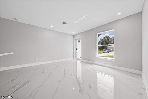 944 Candlelight Dr, Lehigh Acres FL - photo 8 of 23