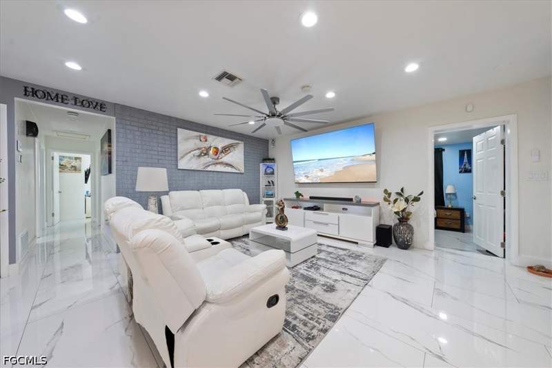 3 bedroom SingleFamilyResidence at 347 Beachwood Ave, Lehigh Acres, Lehigh Acres — photo 5