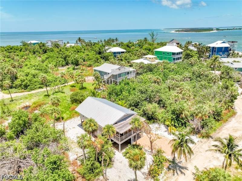 2 bedroom SingleFamilyResidence at 140 Mourning Dove Dr, North Captiva Sands, Upper Captiva — photo 4