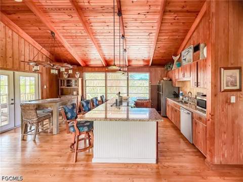140 Mourning Dove Dr, Upper Captiva FL - photo 9 of 50