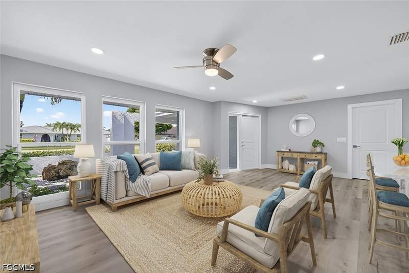 4 bedroom SingleFamilyResidence at 1358 Sheffield Way, Whiskey Creek, Fort Myers — photo 4