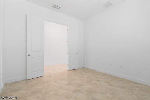 12445 Dahlia Ct, Naples FL - photo 16 of 27