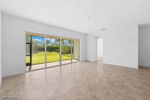 12445 Dahlia Ct, Naples FL - photo 9 of 27