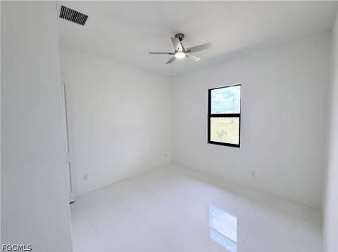4324 Jacaranda Pkwy W, Cape Coral FL - photo 16 of 36