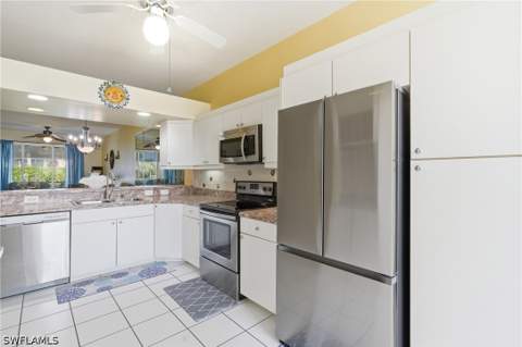 6700 Beach Resort Dr 13, Naples FL - photo 14 of 40