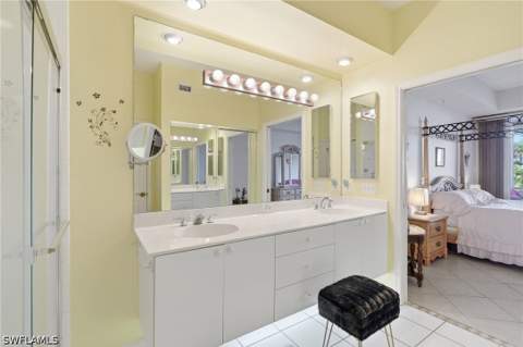 6700 Beach Resort Dr 13, Naples FL - photo 24 of 40