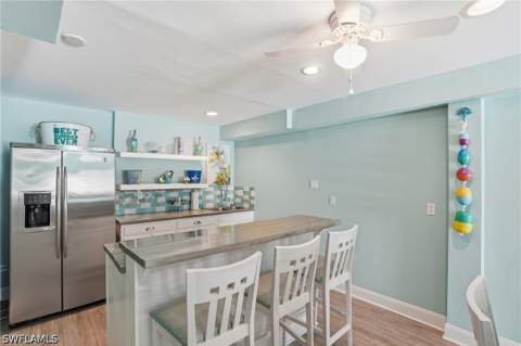 468 Capri Ct, Marco Island FL - photo 16 of 47