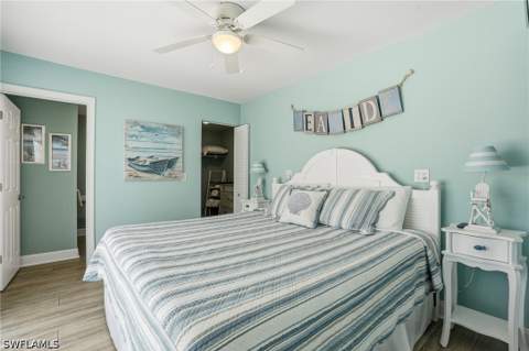 468 Capri Ct, Marco Island FL - photo 18 of 47