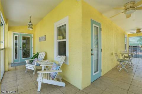 468 Capri Ct, Marco Island FL - photo 9 of 47