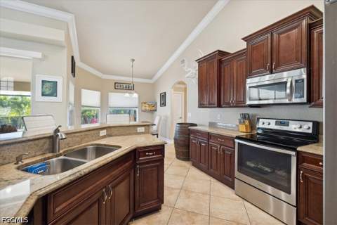 1726 NW 2 Ter, Cape Coral FL - photo 24 of 34
