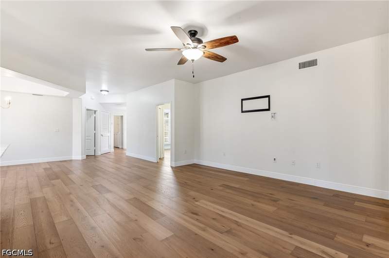 2 bedroom Condominium at 13051 Sandy Key Bend 502, Moody River Estates, North Fort Myers — photo 3