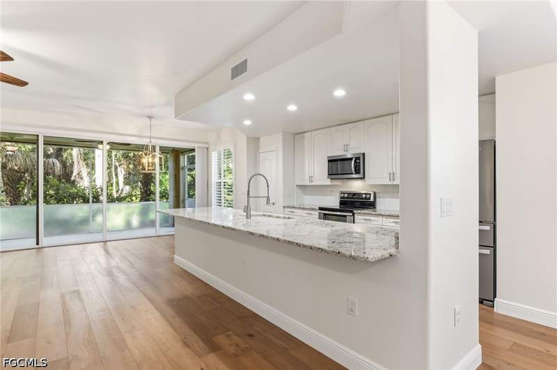2 bedroom Condominium at 13051 Sandy Key Bend 502, Moody River Estates, North Fort Myers — photo 5