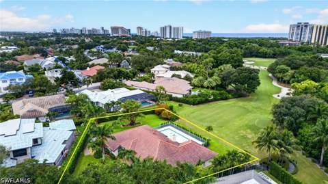 700 Hollybriar Ln, Naples FL - photo 6 of 30
