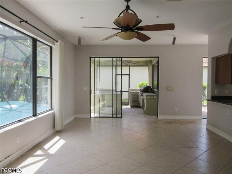 4 bedroom SingleFamilyResidence at 11914 Country Day Cir, Daniels Preserve, Fort Myers — photo 5