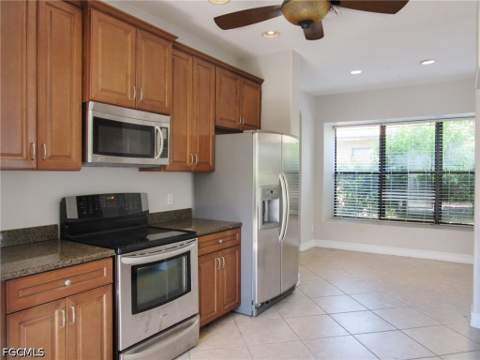11914 Country Day Cir, Fort Myers FL - photo 9 of 50