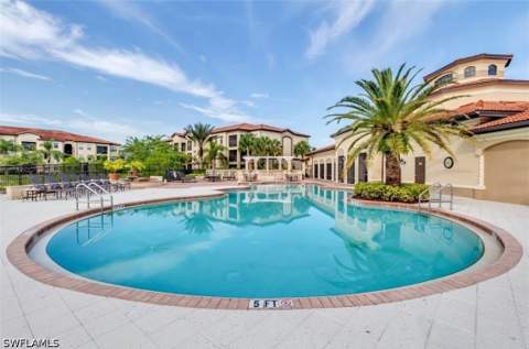 13000 Positano Cir 204, Naples FL - photo 15 of 37