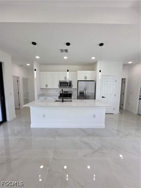 2106 W 17th St, Lehigh Acres FL - photo 10 of 50